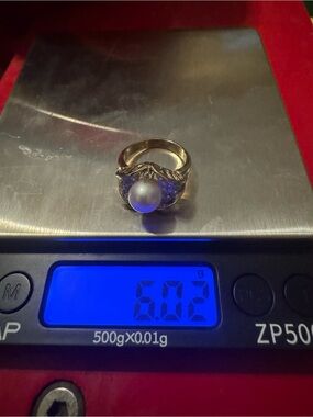 14K Gold Sea Pearl With Diamonds 6 Grams TW Size 7 1/4